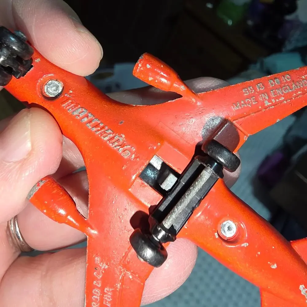 VINTAGE MATCHBOX SWISS AIR DIECAST METAL TOY AIRPLANE